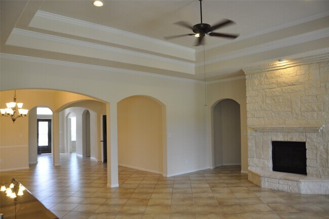 Building Photo - 8161 Tranquil Lake Way