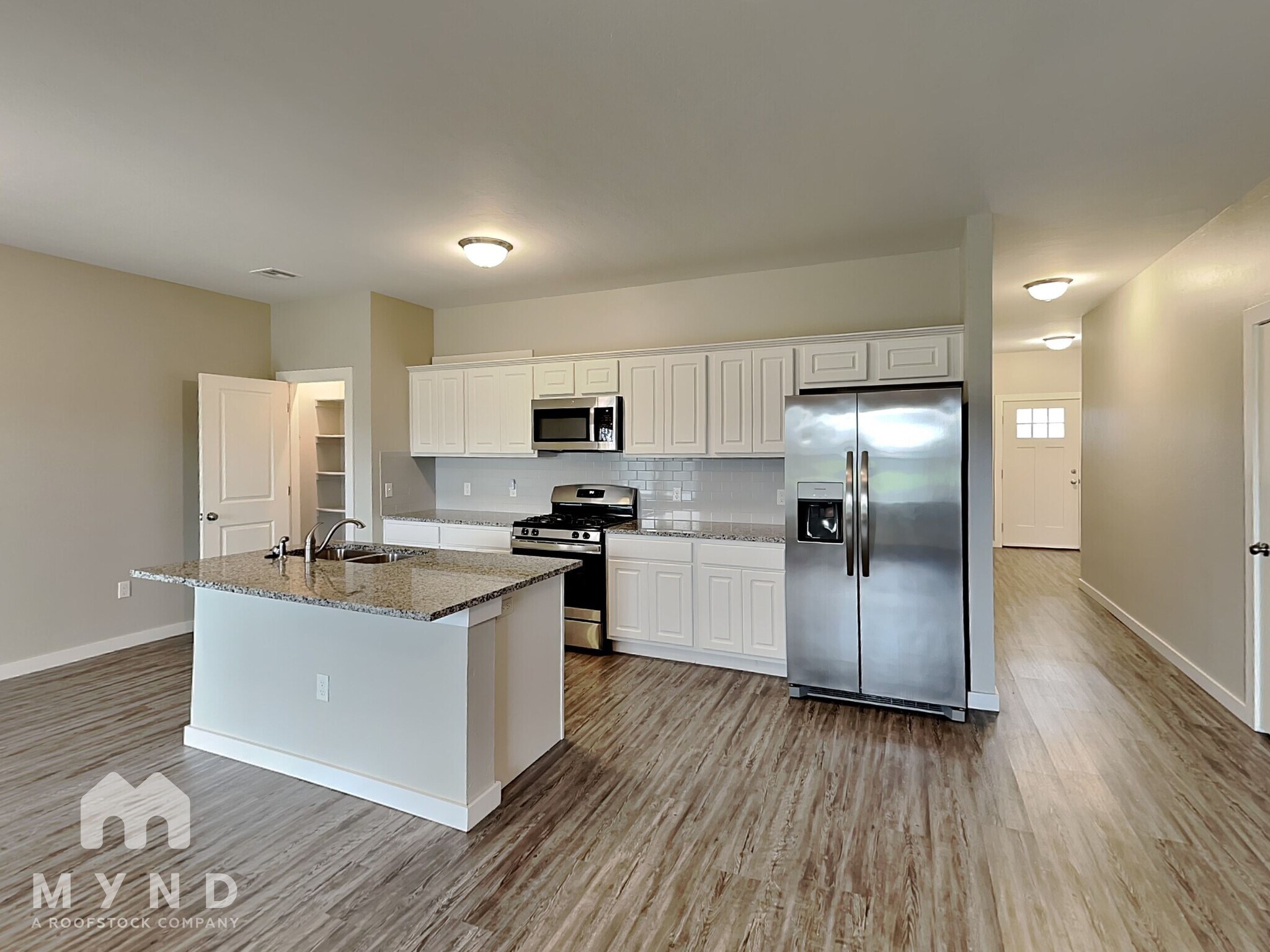 Building Photo - 14316 Peach Tree Dr