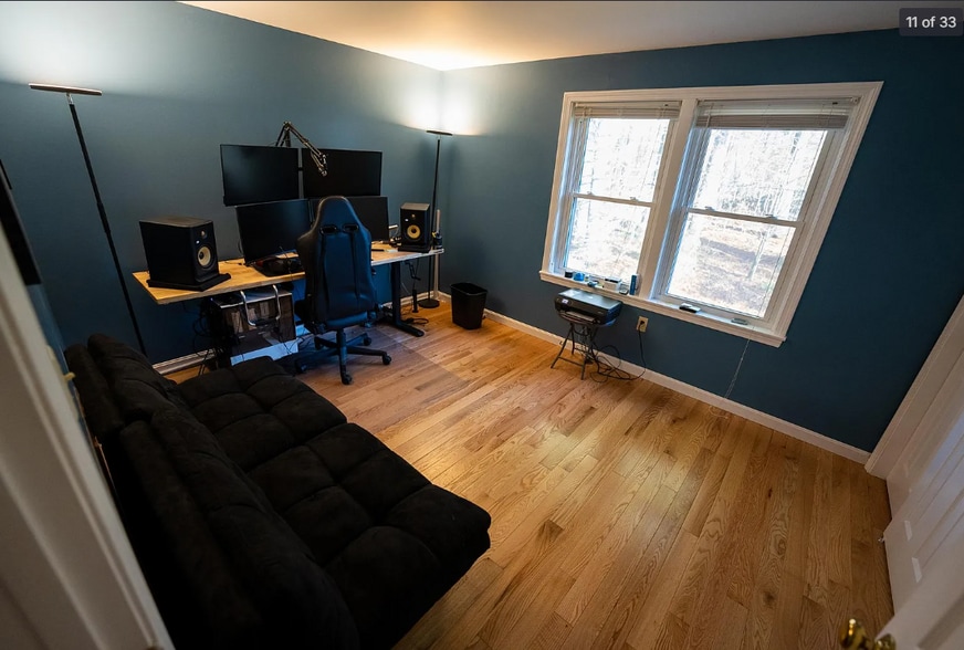 Building Photo - 55 Bartemus Trl