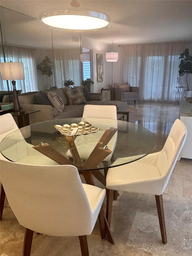 Building Photo - 10980 S Ocean Dr