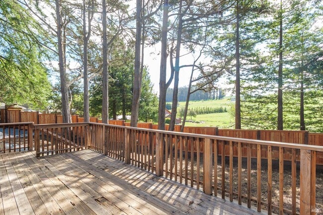 Building Photo - 3995 Roblar Rd