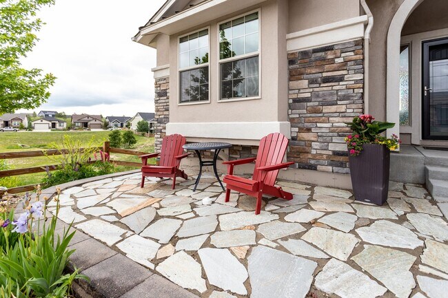 Building Photo - Spacious 4-Bedroom Home in Prestigious For...