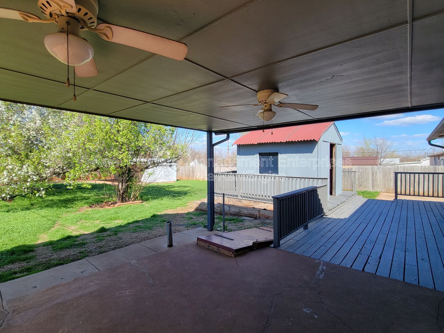 Building Photo - 4205 SE 47th St