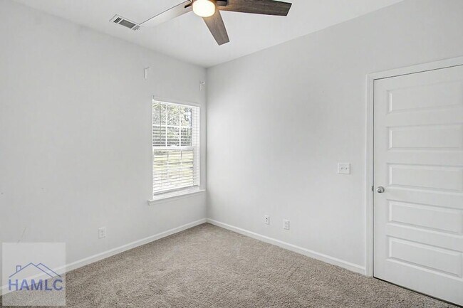 Building Photo - 9955 Tibet Rd