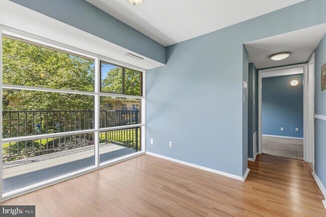 Building Photo - 4903 Americana Dr