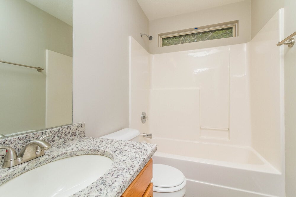 Building Photo - 3544 Glenfalls Dr