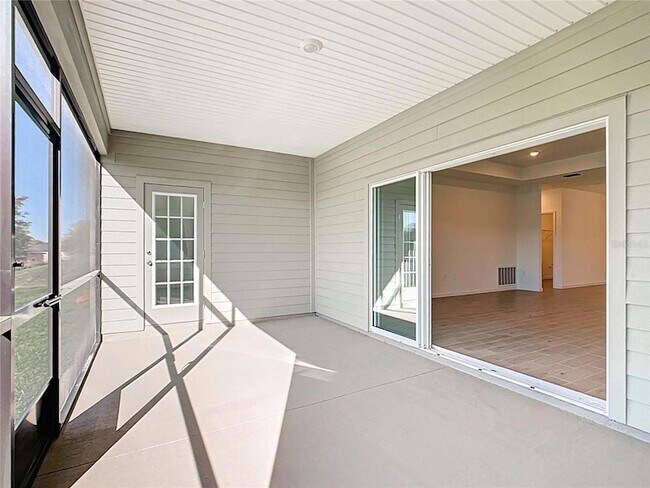 Building Photo - 19432 SW 78th Pl