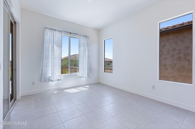 Building Photo - 30660 S Osprey Dr