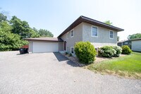 Building Photo - 2837 County Rd H2