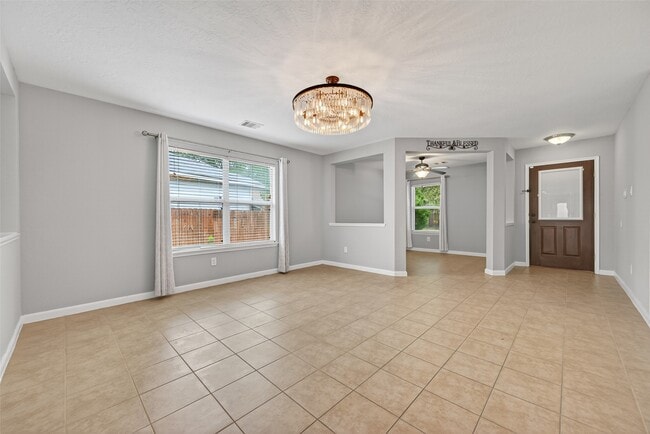 Building Photo - 16238 Ranchland Ln