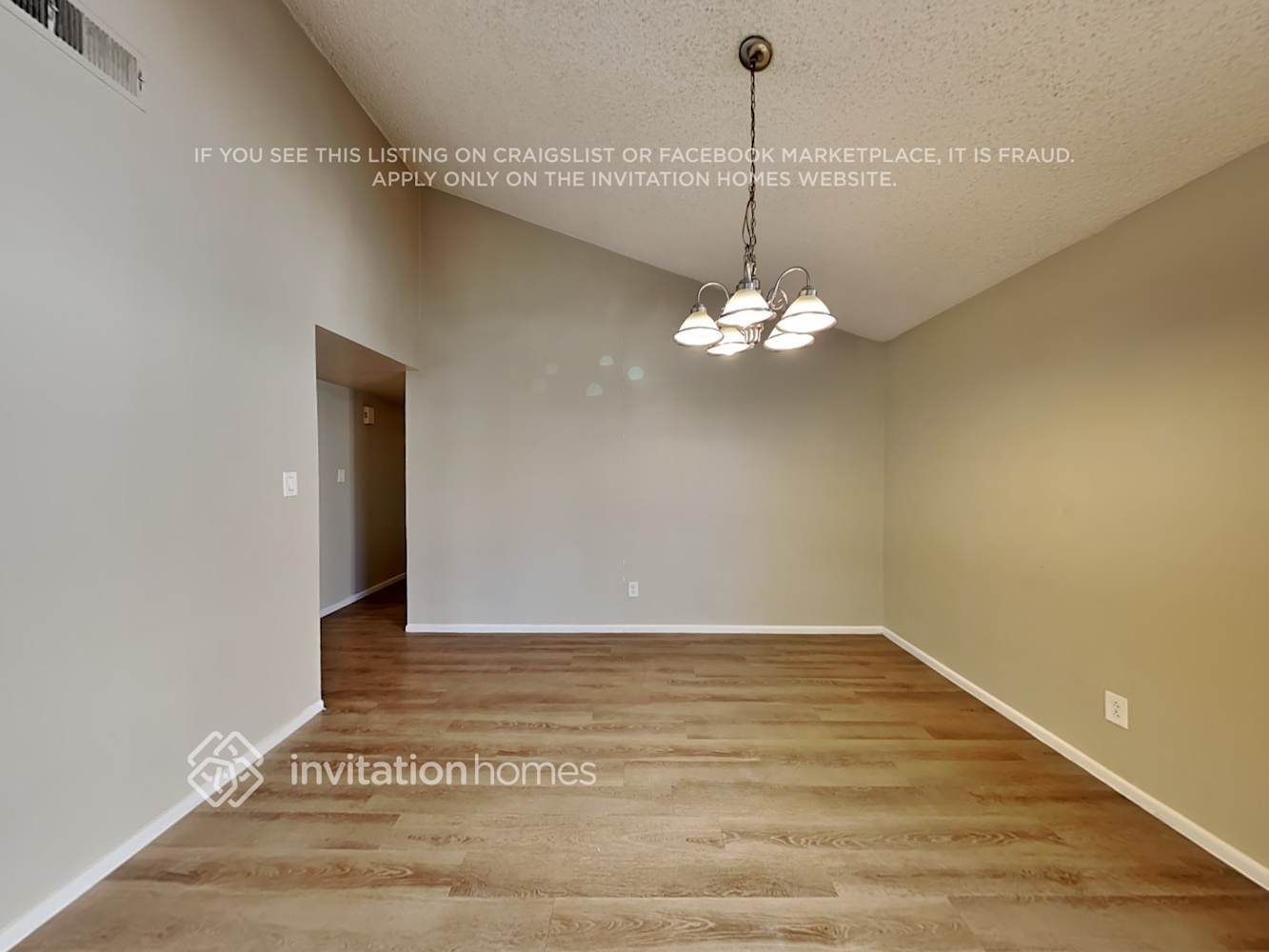 Building Photo - 5638 W Comet Ave