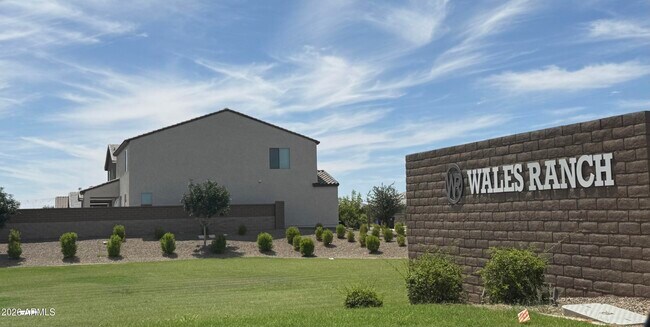 Building Photo - 2370 Steer Dr