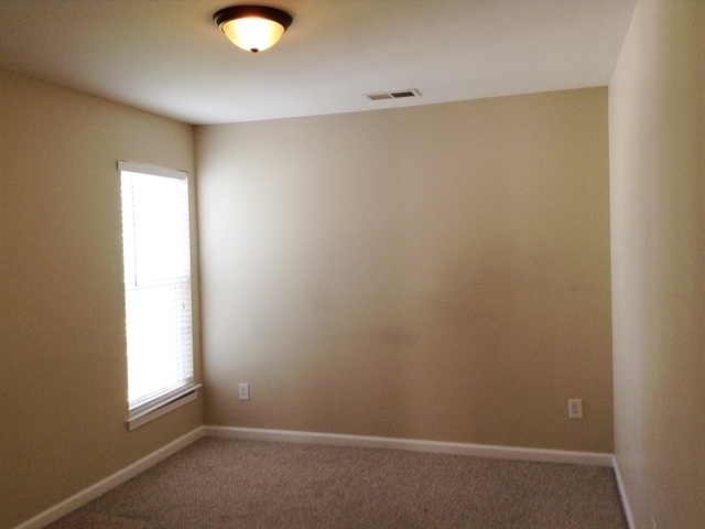 Building Photo - 1039 Canopy Dr