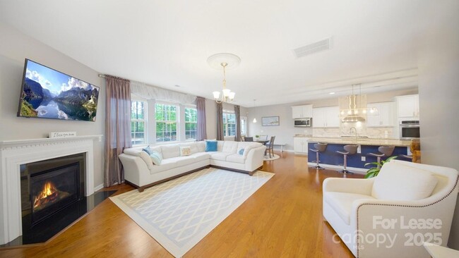 Building Photo - 428 Moses Dr