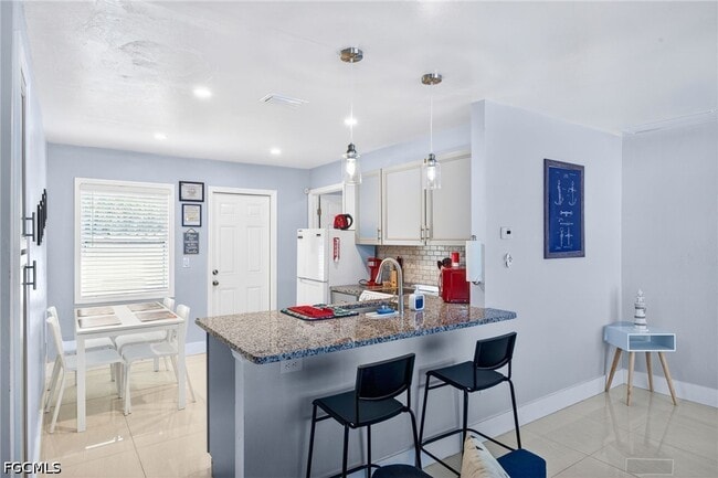 Building Photo - 624 SE 46th St