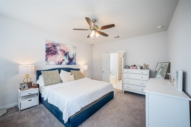 Building Photo - 7525 Desert Needle Dr