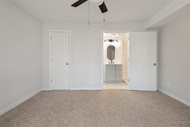 Building Photo - 2818 Midlothian Tpke
