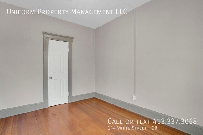 Building Photo - 144 White St