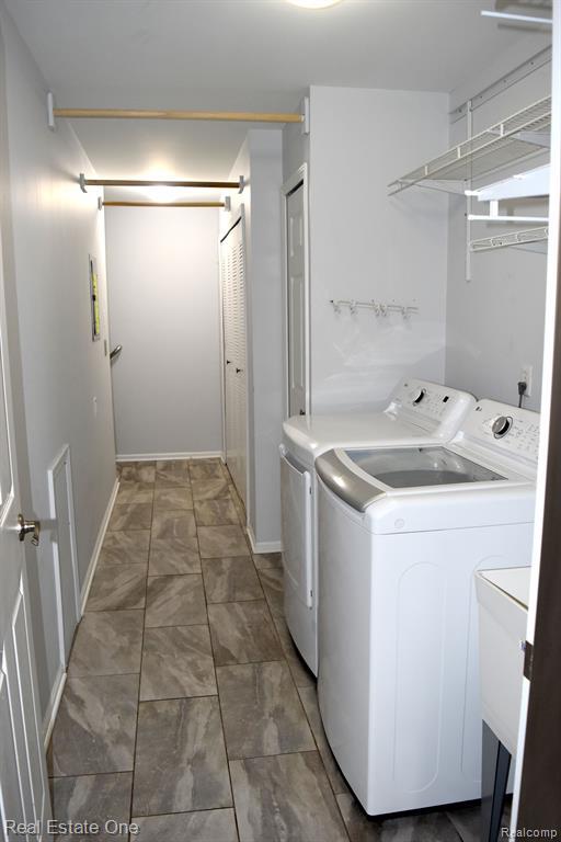 Building Photo - 4717 Berkshire Dr