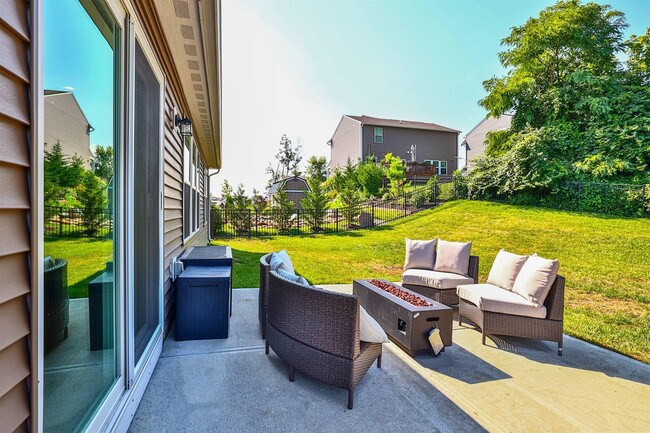 Building Photo - 2321 Slaney Ln