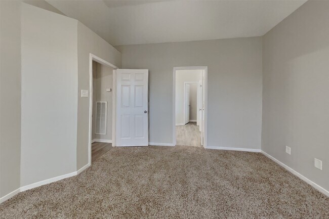 Building Photo - 23943 Ayscough Ln