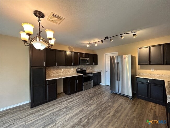 Building Photo - 381 Copper Path Dr