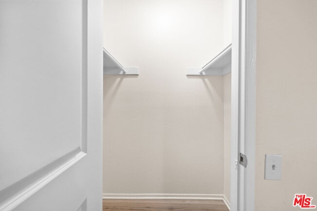 Building Photo - 21219 Roscoe Blvd