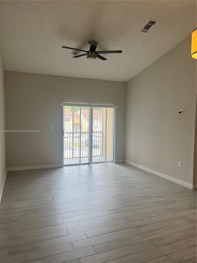 Building Photo - 2228 SW 80th Terrace