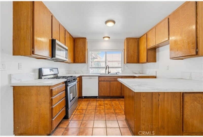 Building Photo - 5533 Mission Way