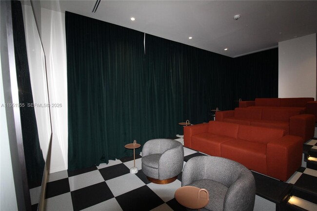 Building Photo - 698 NE 1st Ave