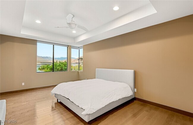 Building Photo - 98 Sun Glow Ln