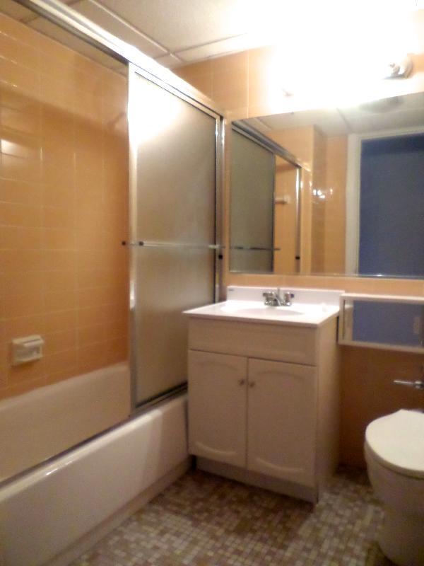 Building Photo - 62 Boylston St