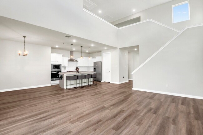 Building Photo - 8730 Thyme Mdw
