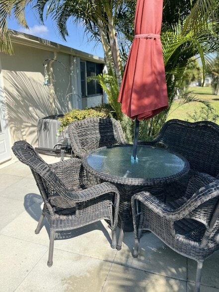 Building Photo - 2551 Emory Dr W