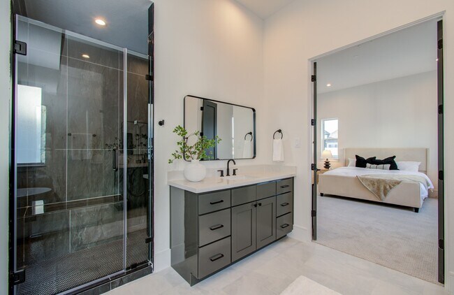 Building Photo - 1643 Bingle Rd