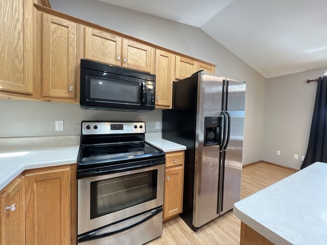 Building Photo - 3001 Stellar Eagle Dr