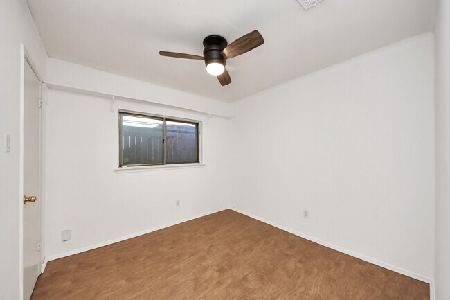 Building Photo - 3514 Spanish Acorn Ln