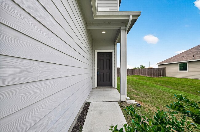 Building Photo - 4922 Michael Christopher Dr