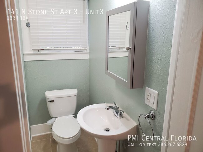 Building Photo - Great Deland One Bedroom Apartment for Rent