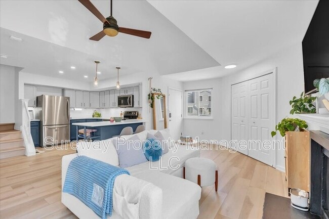 Building Photo - 4708 Daniel Ln