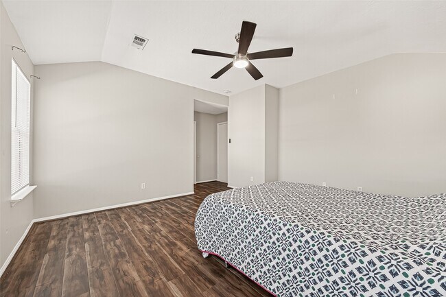 Building Photo - 17522 Coventry Squire Dr