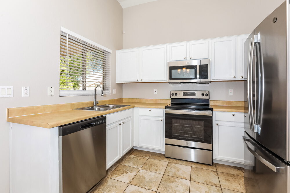 Building Photo - 1682 W Prospector Way