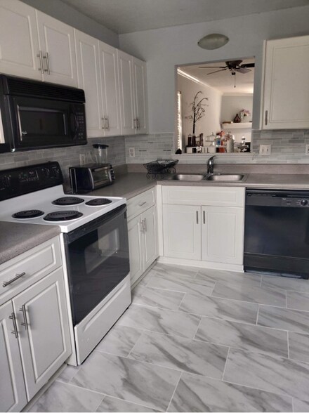 Building Photo - 4687 Brookwood Ln