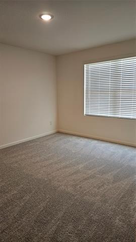 Building Photo - 2102 Prairie Ln