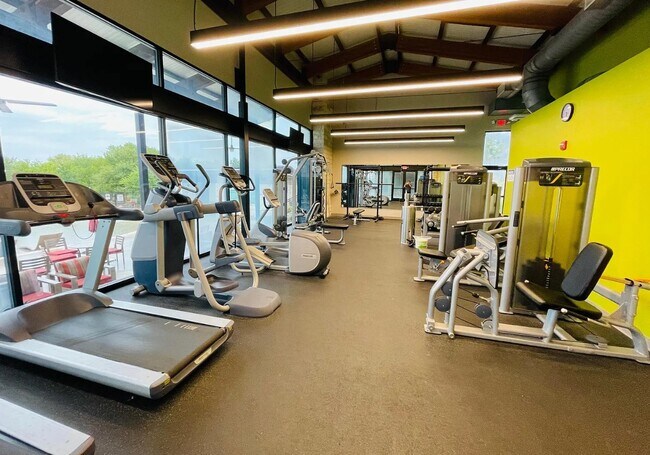 Community gym - 9612 Whisper Willow Blvd