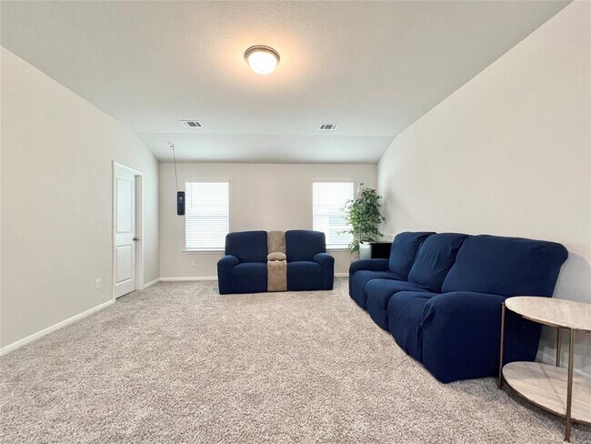 Building Photo - 1600 Longhorn Ranch Dr