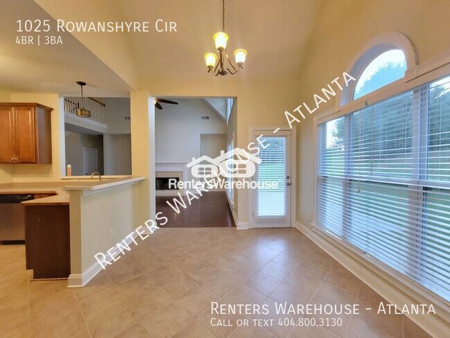 Building Photo - 1025 Rowanshyre Cir