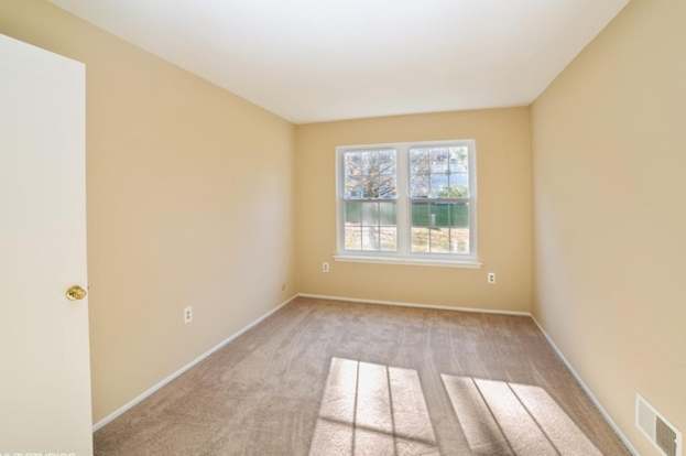 Building Photo - 809 Lindsley Ct