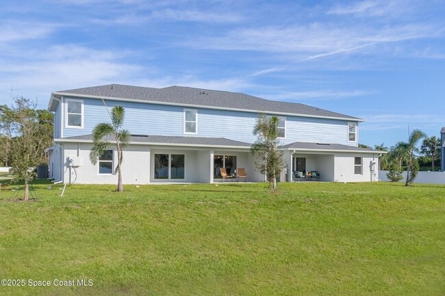 Building Photo - 177 Hidden Woods Pl