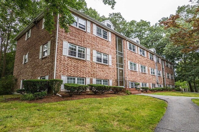 Building Photo - 50 Farrwood Ave